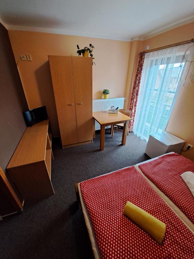 Hotel U Bernardyna Harrachov Esterno foto