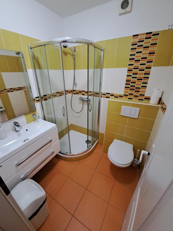 Hotel U Bernardyna Harrachov Esterno foto